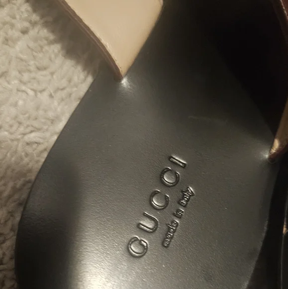 GUCCI Calfskin GG Marmont Thong Sandals 37.5 Vintage Bordeaux - Picture 3 of 5